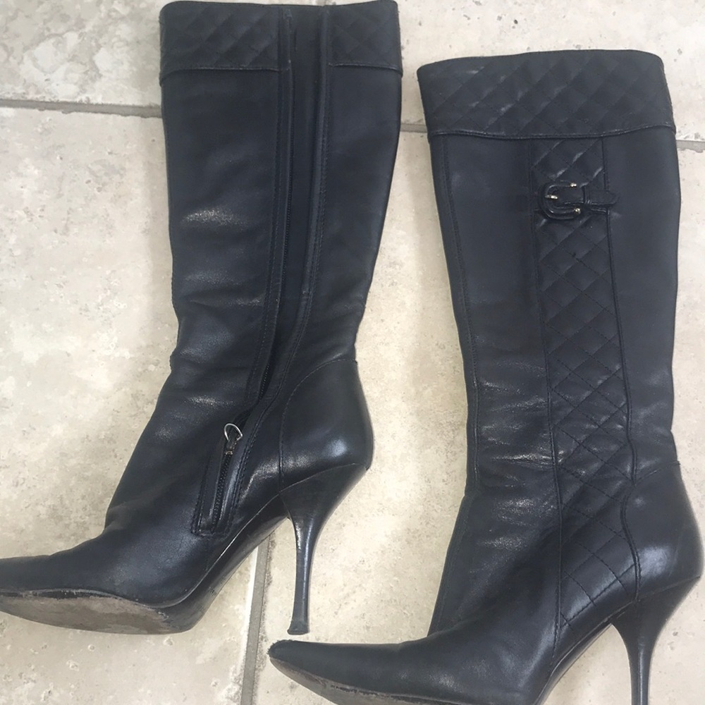 Burberry black boots